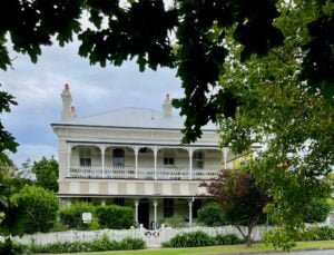 Post & Telegraph B&B View